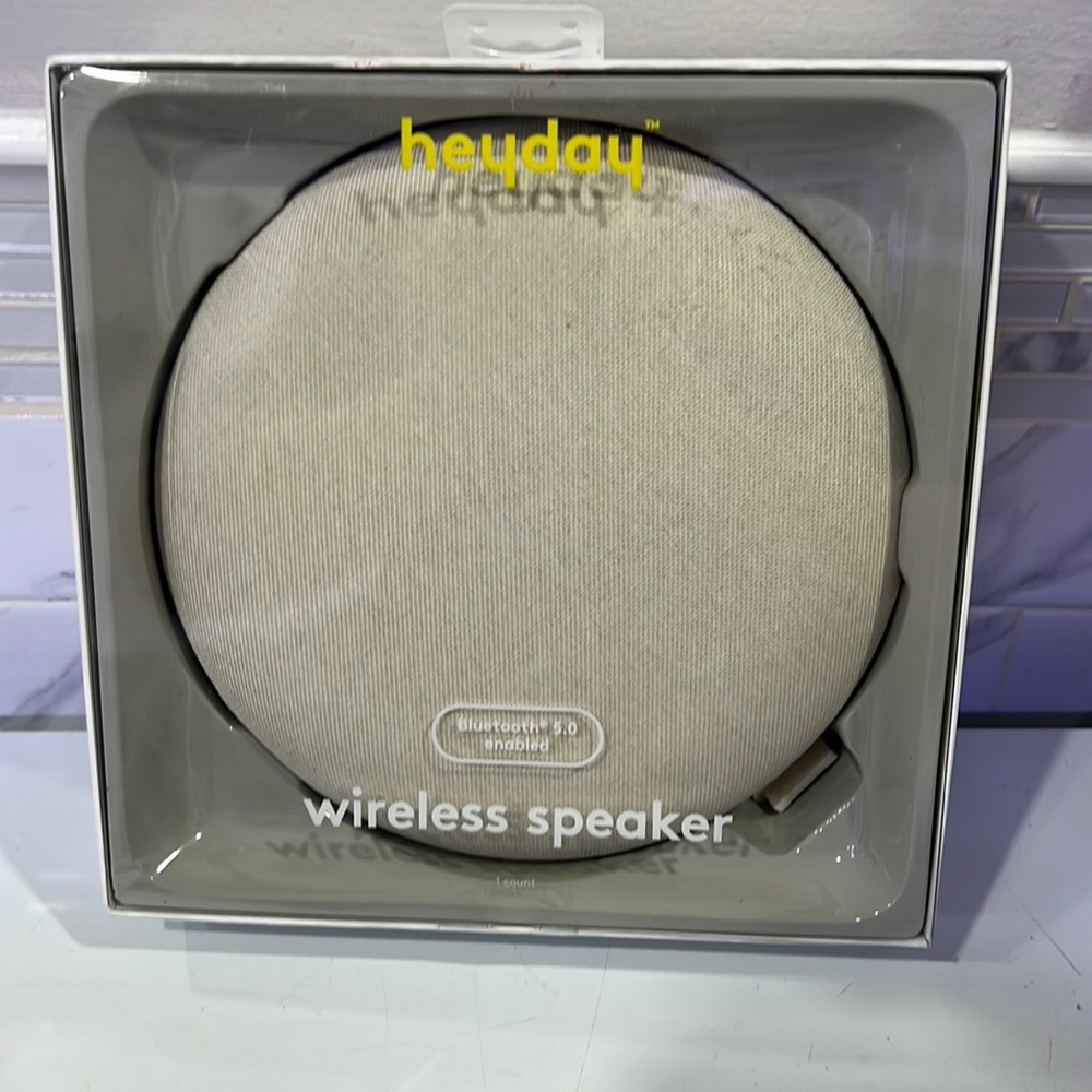 Wireless speaker